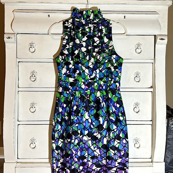 Like New Just Taylor dress size 8 - Picture 6 of 6